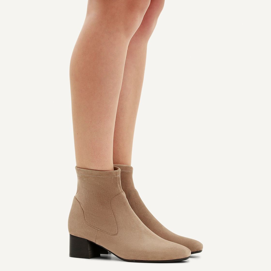 75319 - Beige