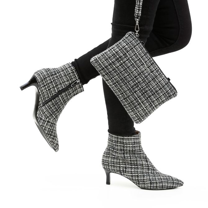 69044 - Schwarz, kombiniert - Sonderbild