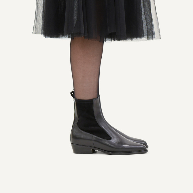 75339 - Schwarz